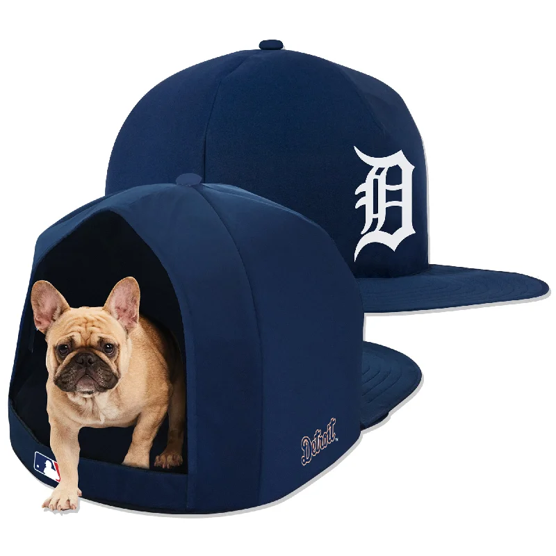 Grain-free dog treat-DETROIT TIGERS NAP CAP PLUSH DOG BED