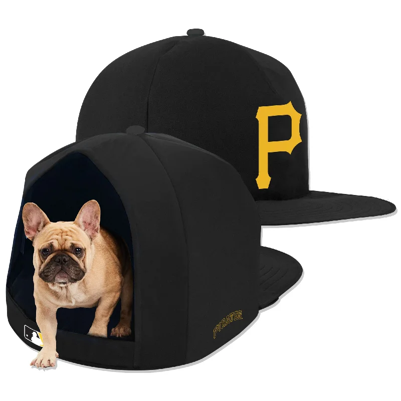 Drip-free pet water bottle-PITTSBURGH PIRATES NAP CAP PLUSH DOG BED