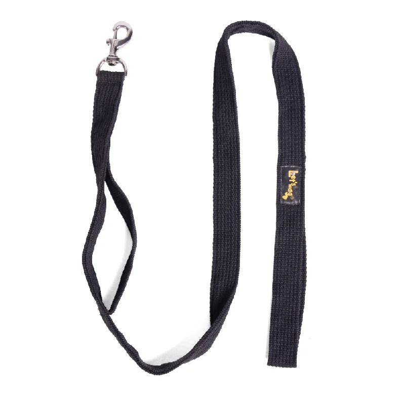 Fluffy pet blanket medium-Let's Wag Double Handle Fabric Leash for Dogs (Black)