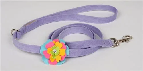 Natural wood bird ladder-Susan Lanci Fantasy Flowers Collection Leash in Lavender