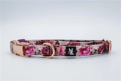 Travel pet kennel medium-"The Maggie" Collar