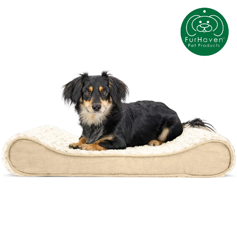 Squeaky treat pet toy-Ultra Plush Luxe Lounger Pet Bed